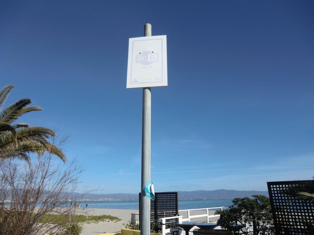 B&Beach Cagliari Guest House Ngoại thất bức ảnh