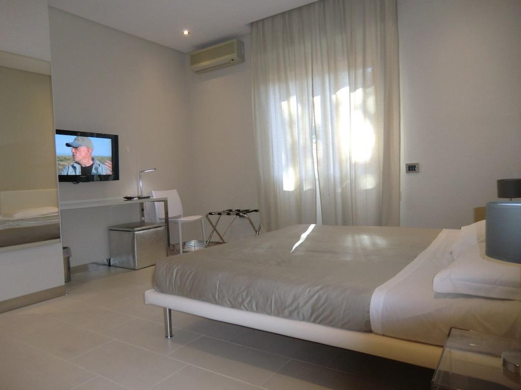 B&Beach Cagliari Guest House Phòng bức ảnh