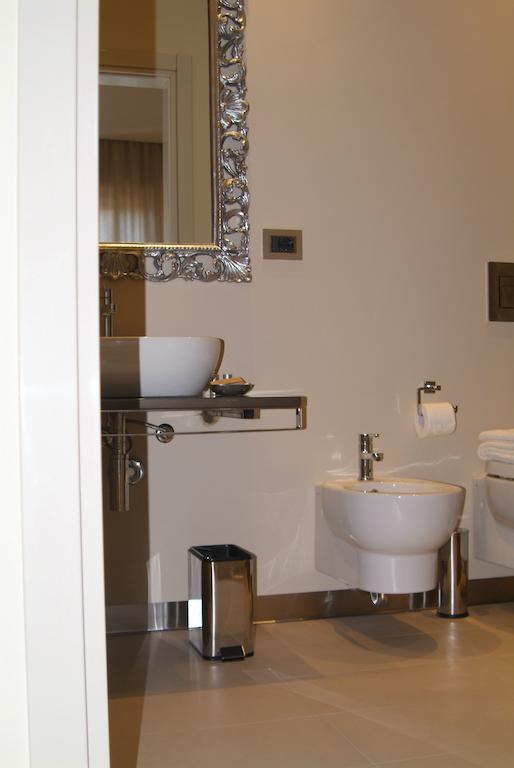 B&Beach Cagliari Guest House Phòng bức ảnh